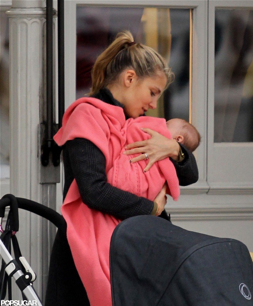 Elsa and India Cuddle Up While Chris Stays in Character Elsa and India Cuddle Up While Chris Stays in Character
