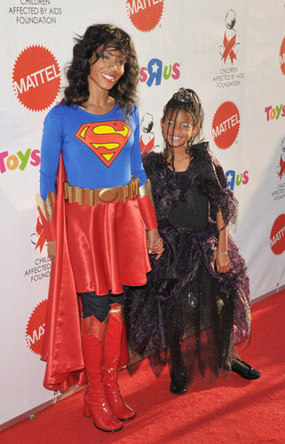 Jada Pinkett Smith and Willow Smith got dressed up together for a 2008 Halloween party to benefit AIDS research in LA.
Jada Pinkett Smith and Willow Smith got dressed up together for a 2008 Halloween party to benefit AIDS research in LA.