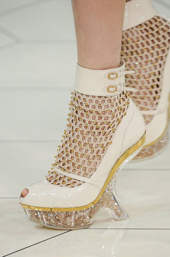 Alexander McQueen Spring 2013 Alexander McQueen Spring 2013