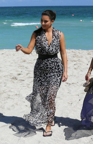 Kim and Kourtney Hit the Beach While Khloe Preps For The X Factor Kim and Kourtney Hit the Beach While Khloe Preps For The X Factor