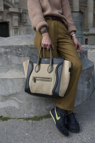 Who knew a Céline bag went so well with Nikes?
Who knew a Céline bag went so well with Nikes?