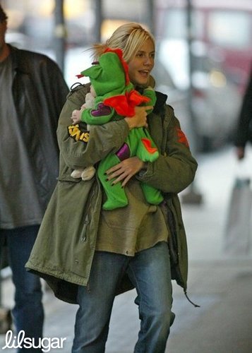 Heidi Klum and Daughter Leni Heidi Klum and Daughter Leni