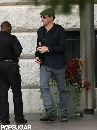 Kate Hudson, Eva Mendes, and Jon Hamm Get to Work in Boston Kate Hudson, Eva Mendes, and Jon Hamm Get to Work in Boston