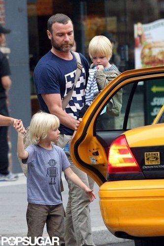 Liev Schreiber spent the day in NYC with his boys, Sasha and Kai Schreiber.
Liev Schreiber spent the day in NYC with his boys, Sasha and Kai Schreiber.
