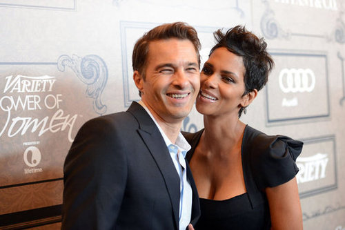 Halle Berry and Olivier Martinez had a sweet exchange.
Halle Berry and Olivier Martinez had a sweet exchange.