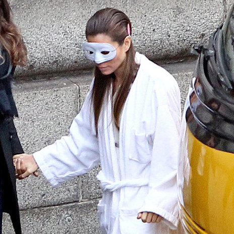 Jessica Biel in a White Dress For a Photo Shoot | Pictures