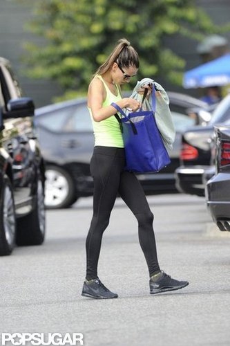 Alessandra Ambrosio and Anja Wear Workout Gear For a Girls' Day Alessandra Ambrosio and Anja Wear Workout Gear For a Girls' Day