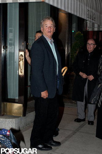Bill Murray and Karen Duffy met George Clooney and Stacey Keibler for dinner in NYC.
Bill Murray and Karen Duffy met George Clooney and Stacey Keibler for dinner in NYC.
