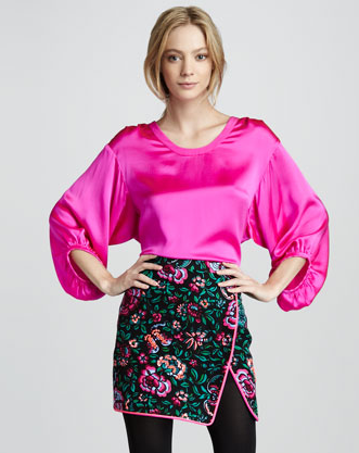 We adore the pop of print on this Nanette Lepore Blossom-Print Wrap Skirt ($348) — so pretty it transports us to a tranquil Oriental garden.
We adore the pop of print on this Nanette Lepore Blossom-Print Wrap Skirt ($348) — so pretty it transports us to a tranquil Oriental garden.