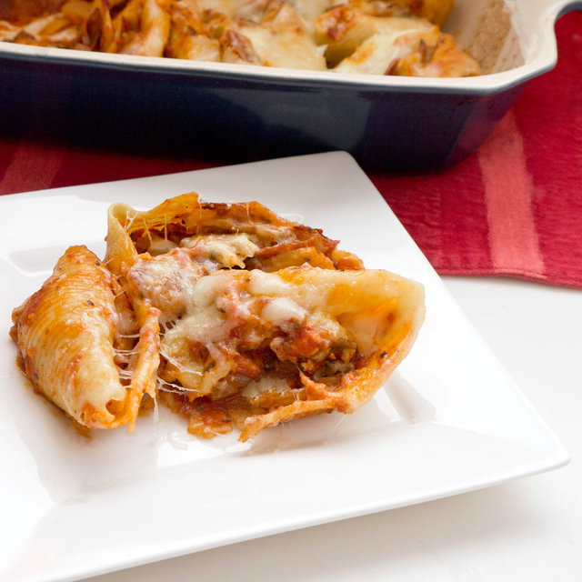 Kid-Friendly Pizza Stuffed Shells Recipe Kid-Friendly Pizza Stuffed Shells Recipe