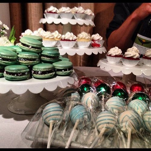 Holiday cheer came early at Toms! We were partial to the cake pops.
Holiday cheer came early at Toms! We were partial to the cake pops.