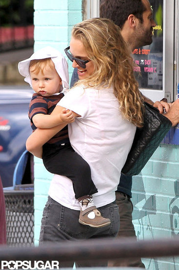 Natalie Portman smiled at her son, Aleph Millepied, while the two waited for ice cream.
Natalie Portman smiled at her son, Aleph Millepied, while the two waited for ice cream.