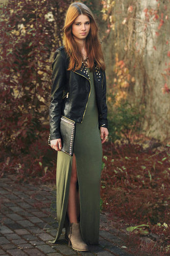 Make your maxi work for Fall in an on-trend military hue and with moody seasonal accents and layers.
Source: Lookbook.nu
Make your maxi work for Fall in an on-trend military hue and with moody seasonal accents and layers.
Source: Lookbook.nu