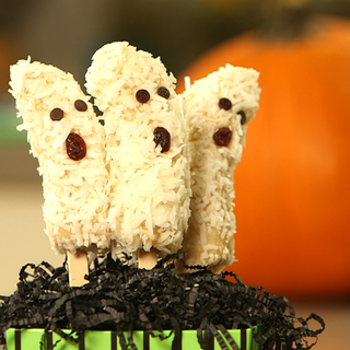 Banana Ghost Pop Recipe For Healthy Halloween Treat