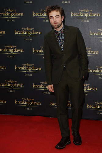Robert Pattinson posed on the red carpet to promote Breaking Dawn Part 2.
Robert Pattinson posed on the red carpet to promote Breaking Dawn Part 2.