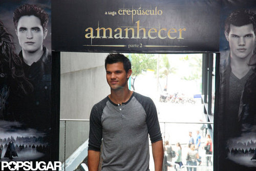 Taylor Lautner made an appearance in Brazil.
Taylor Lautner made an appearance in Brazil.