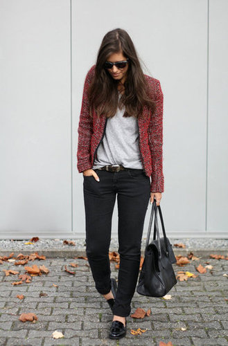 Update a casual look with Fall-perfect layers — this tweedy, red jacket has just the right downtown-cool vibe to finish off loafers and denim.
Source: Lookbook.nu
Update a casual look with Fall-perfect layers — this tweedy, red jacket has just the right downtown-cool vibe to finish off loafers and denim.
Source: Lookbook.nu