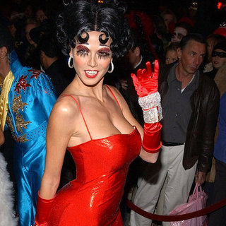 Sexy Celebrity Halloween Costumes | Pictures