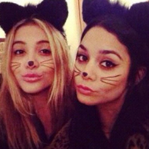 Vanessa Hudgens played the role of kitty cat.
Source: Instagram user vhofficial
Vanessa Hudgens played the role of kitty cat.
Source: Instagram user vhofficial