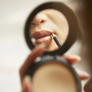 How to Use Lip Liner
