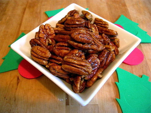 Maple-Pepper Pecans Maple-Pepper Pecans