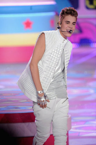 Revisit the 2012 Victoria's Secret Fashion Show! Revisit the 2012 Victoria's Secret Fashion Show!