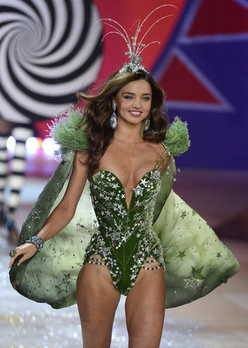 Revisit the 2012 Victoria's Secret Fashion Show! Revisit the 2012 Victoria's Secret Fashion Show!