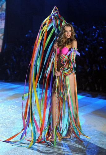 Revisit the 2012 Victoria's Secret Fashion Show! Revisit the 2012 Victoria's Secret Fashion Show!