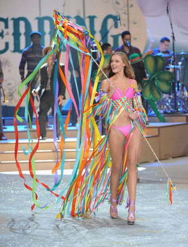 Revisit the 2012 Victoria's Secret Fashion Show! Revisit the 2012 Victoria's Secret Fashion Show!