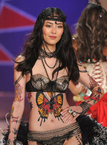 Revisit the 2012 Victoria's Secret Fashion Show! Revisit the 2012 Victoria's Secret Fashion Show!