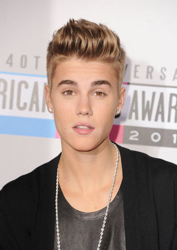 Justin Bieber posed at the American Music Awards.
Justin Bieber posed at the American Music Awards.