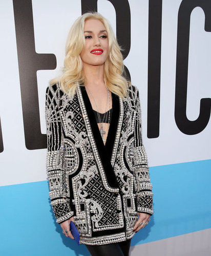 Gwen Stefani Arrives at the AMAs Ahead of Her Performance With No Doubt Gwen Stefani Arrives at the AMAs Ahead of Her Performance With No Doubt