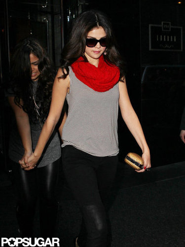 Selena Gomez wore sunglasses and a red scarf in NYC.
Selena Gomez wore sunglasses and a red scarf in NYC.