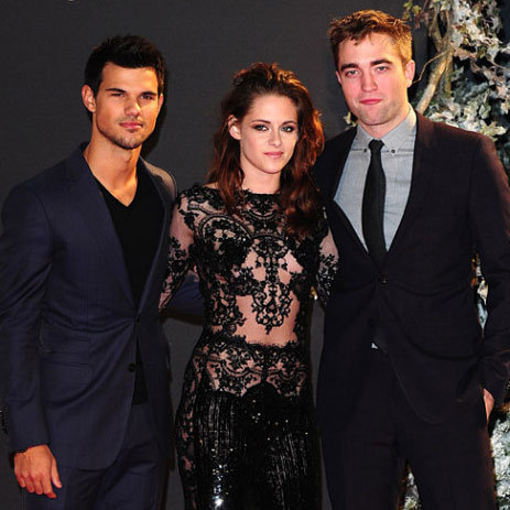 Kristen Stewart Black Lace Jumpsuit on Breaking Dawn Carpet