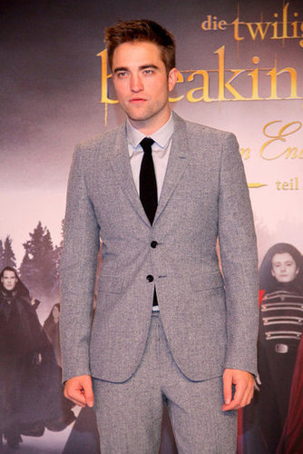 Breaking Dawn Part 2 is #1 — See All the Photos From Twilight's Final Press Tour! Breaking Dawn Part 2 is #1 — See All the Photos From Twilight's Final Press Tour!