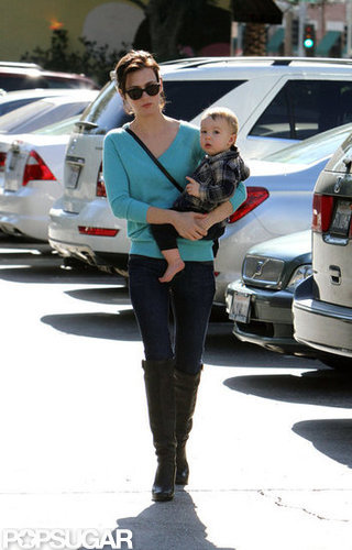 January Jones Steps Out With Xander and New Brunette Locks January Jones Steps Out With Xander and New Brunette Locks