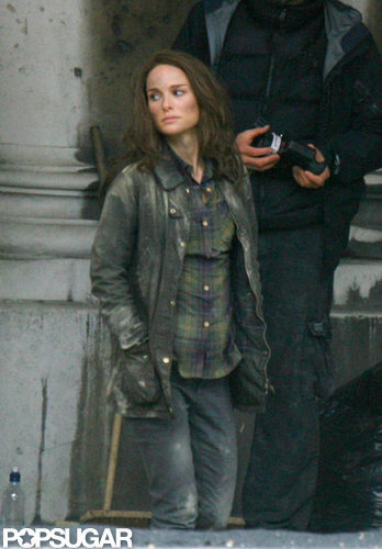 Natalie Portman walked on set.
Natalie Portman walked on set.