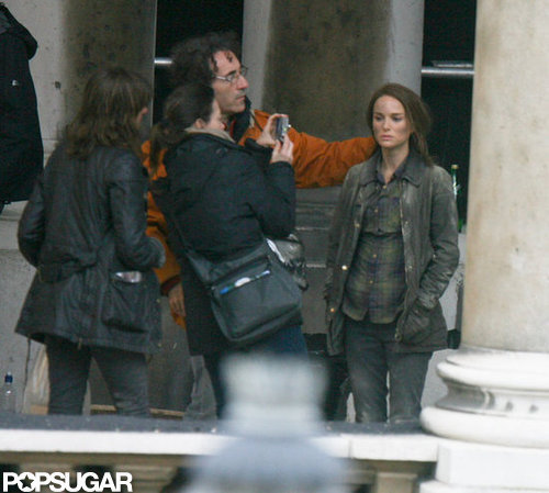 Natalie Portman Gets Down and Dirty on the Set of Thor's Sequel Natalie Portman Gets Down and Dirty on the Set of Thor's Sequel