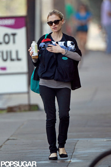 Anna Paquin juggled her two babies as she walked in LA.
Anna Paquin juggled her two babies as she walked in LA.
