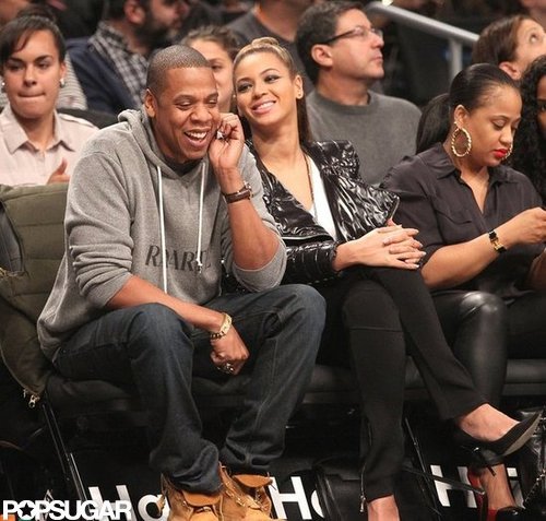 Jay-Z and Beyoncé watched the Brooklyn Nets.
Jay-Z and Beyoncé watched the Brooklyn Nets.