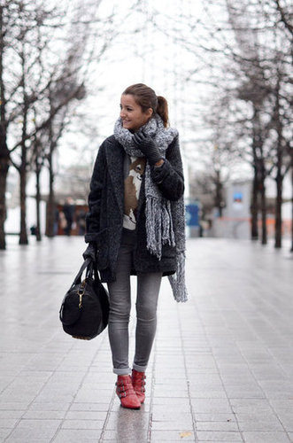 Bundle up with added interest via an oversize scarf, cheeky sweater, and cocoon coat — then finish accordingly with standout footwear, like these red booties.
Source: Lookbook.nu
Bundle up with added interest via an oversize scarf, cheeky sweater, and cocoon coat — then finish accordingly with standout footwear, like these red booties.
Source: Lookbook.nu