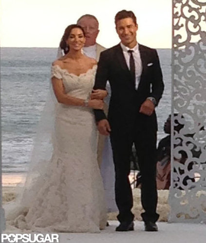 Mario Lopez and Courtney Mazza's Wedding Pictures! Mario Lopez and Courtney Mazza's Wedding Pictures!