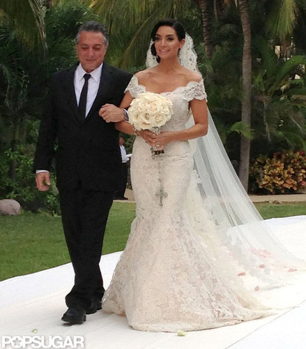 Mario Lopez and Courtney Mazza's Wedding Pictures! Mario Lopez and Courtney Mazza's Wedding Pictures!