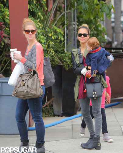 Jessica Alba Embarks on a Girls-Only Trip With Honor Jessica Alba Embarks on a Girls-Only Trip With Honor
