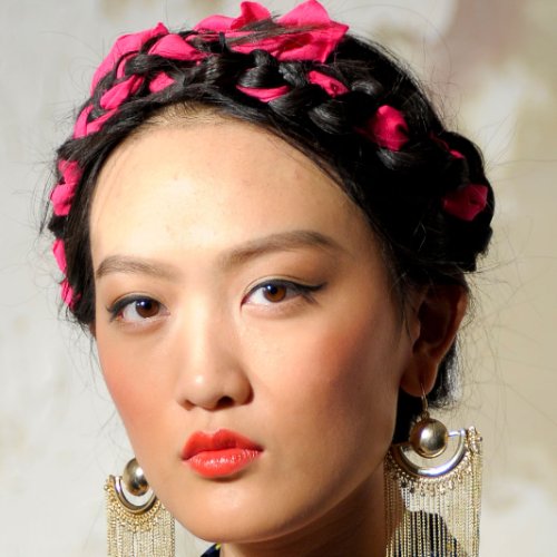How to Wear Ribbon in Your Hair