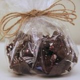 Peppermint Cookies and Cream Chocolate Clusters Peppermint Cookies and Cream Chocolate Clusters