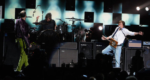 Paul and Nirvana Play the 12/12/12 Show With Kanye, Chris, and More Stars Paul and Nirvana Play the 12/12/12 Show With Kanye, Chris, and More Stars