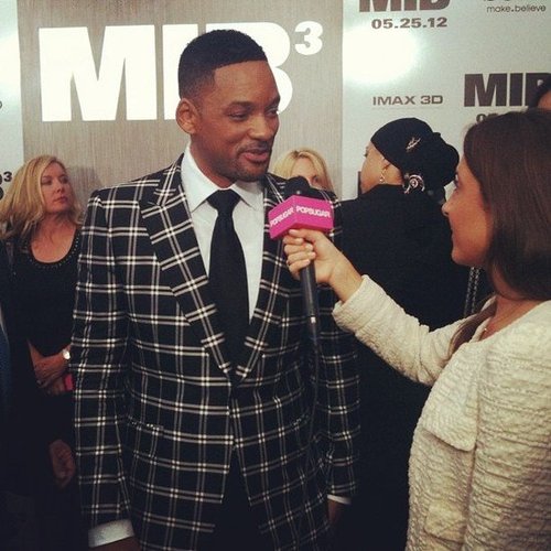 Will Smith, looking oh-so dapper in a plaid jacket, chatted with us at the NYC premiere of Men in Black 3.
Will Smith, looking oh-so dapper in a plaid jacket, chatted with us at the NYC premiere of Men in Black 3.