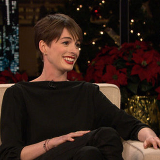 Anne Hathaway on Les Miserables Weight Loss and Relationship Anne Hathaway on Les Miserables Weight Loss and Relationship