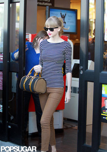 Taylor Swift Heads Out of Her LA Home With Harry Styles Taylor Swift Heads Out of Her LA Home With Harry Styles